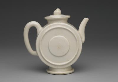 图片[2]-Oblate teapot in white glazeOblate teapot in white glaze Te-hua ware, Ming dynasty (early 17 th. century)-China Archive